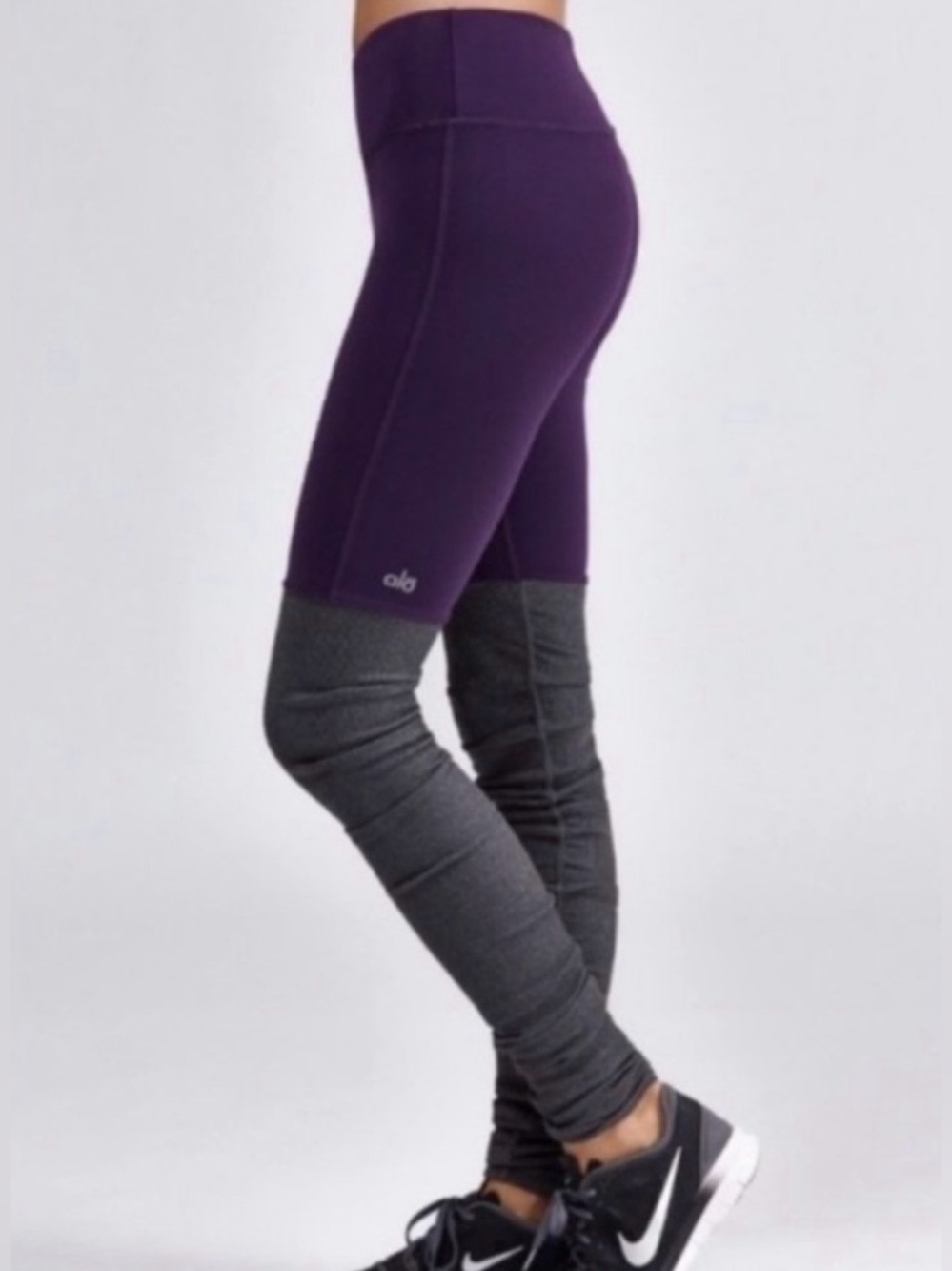 NWT Alo Yoga Two-Tone Plum & Charcoal High Waist Leggings A Leg Up Sz XXS